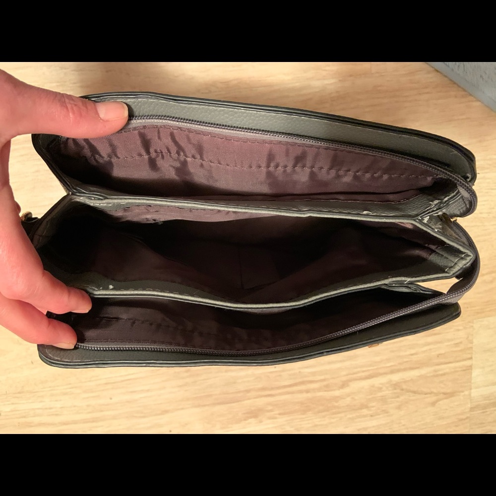 Purse w/shoulder strap - Picture 5 of 7